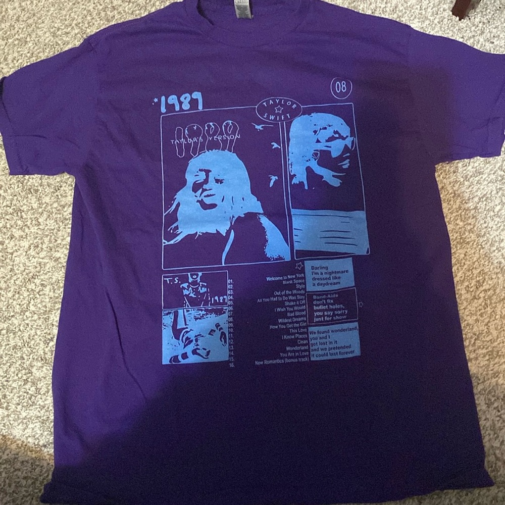 Taylor swift merch 1989 tee shirt